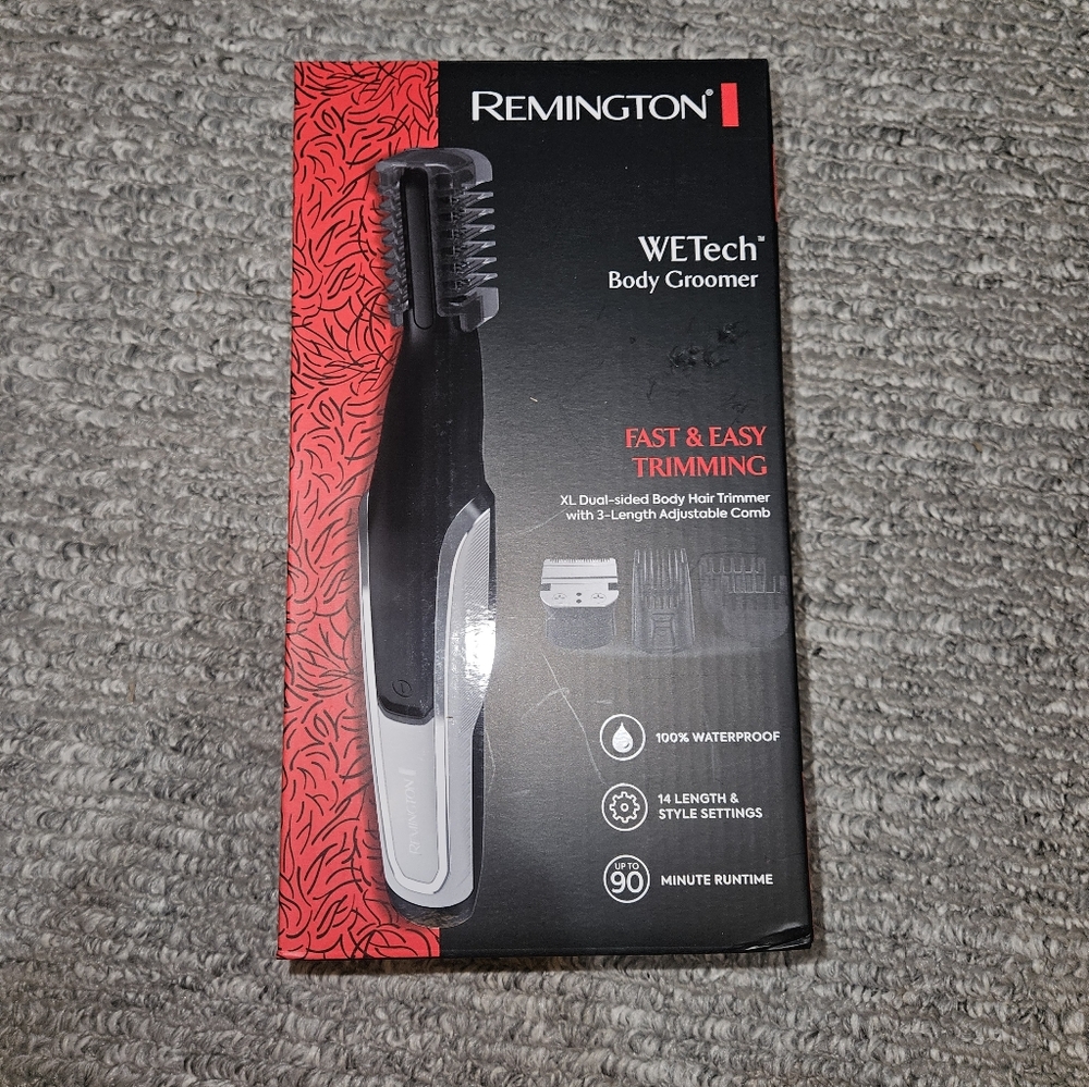 Remington WETech Waterproof Groomer - Black and Red